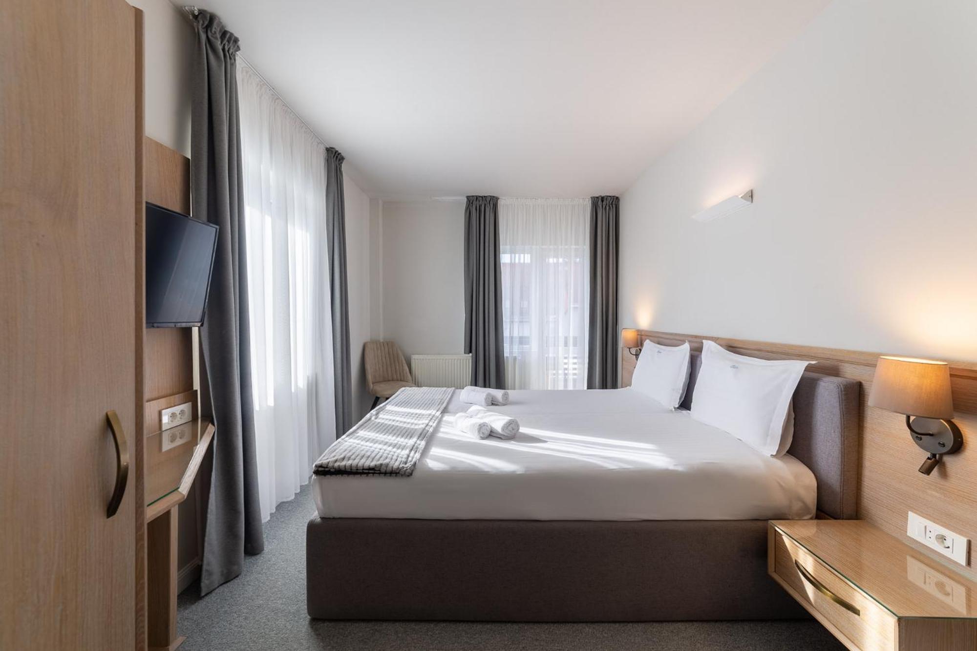 Eden Grand Resort Predeal Exteriör bild